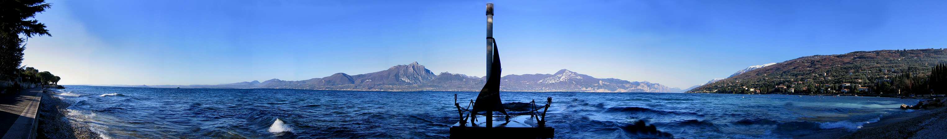 Torri del Benaco, lago di Garda, Verona - fotografia panoramica