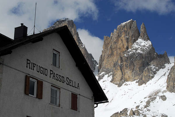 Dolomiti, passo Sella