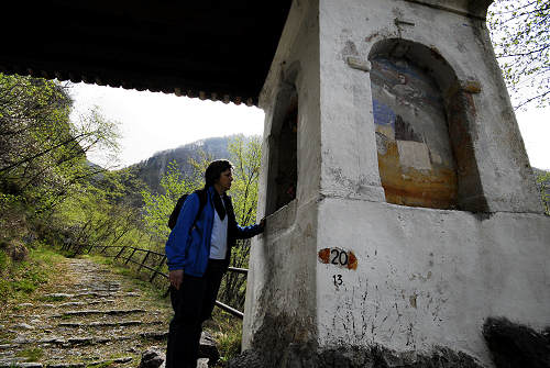 Cismon del Grappa, Valbrenta - la Gusella e la mulattiera della val Goccia