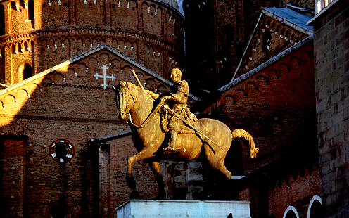statua equestre di Bartolomeo Colleoni il Gattamelata di Donatello