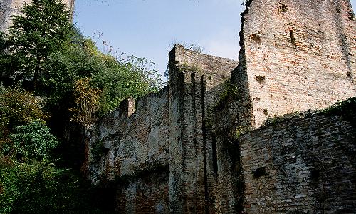 Susegana, Castello di Collalto