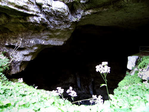 Rotzo - caverna del Sciason