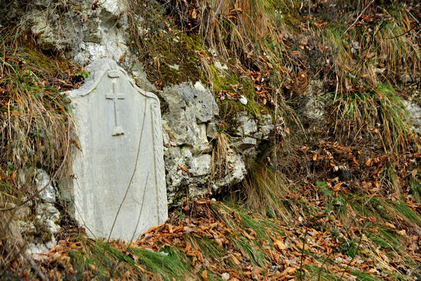 Sentiero della Piovega, Cismon Canal di Brenta Cornale, Fosse, Enego