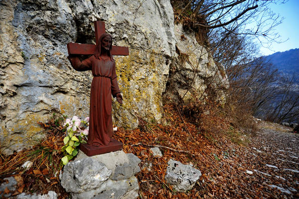 Sentiero della Piovega, Cismon Canal di Brenta Cornale, Fosse, Enego