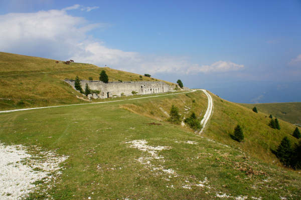 Enego Tombal, ex forte Monte Lisser