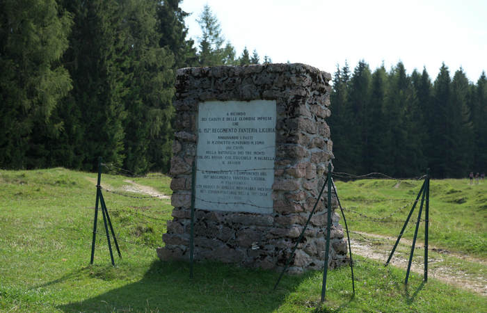 Stoccareddo di Gallio e i Tre Monti, Col del Rosso, Sasso di Asiago