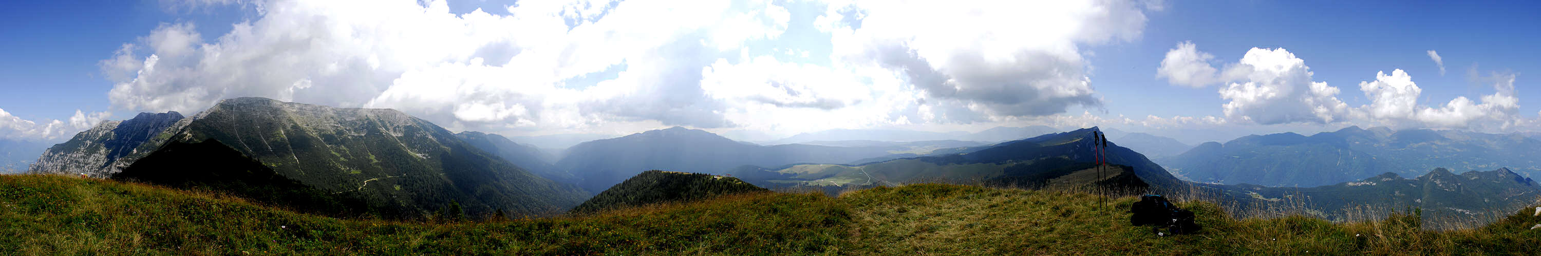 altopiano Larici e salita a cima Portule - fotografia panoramica