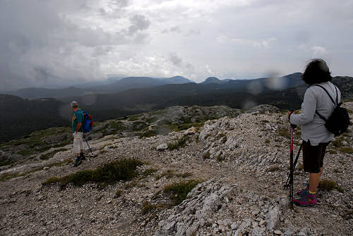 foto escursione storica piazzale Lozze, Caldiera, monte Ortigara, chiesetta Lozze