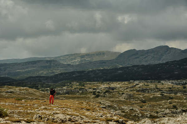 Lozze, Campi Lussi, Valle Agnella, monte Ortigara, chiesetta Lozze