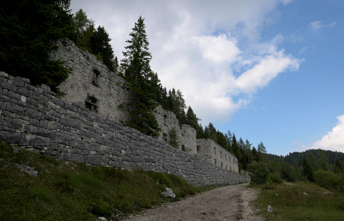 ex forte italiano di Cima Verena a Mezzaselva di Roana, Altopiano di Asiago