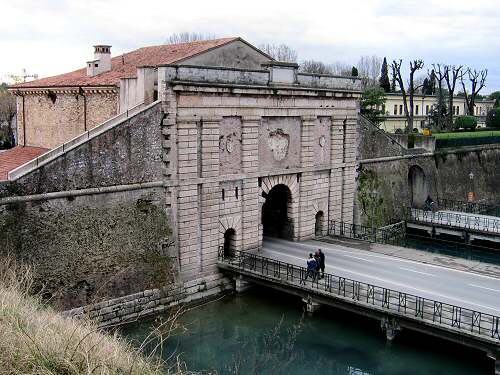 Fortezza Veneziana di Peschiera del Garda