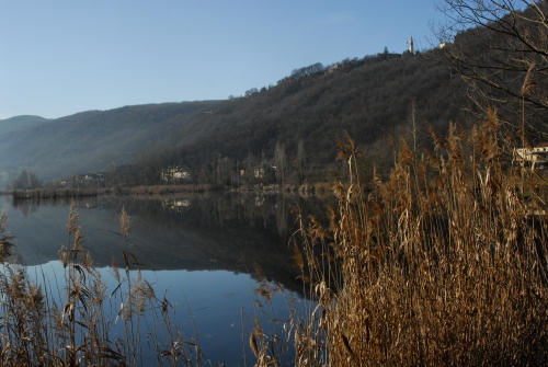 luci d'inverno al lago di Fimon, nei colli Berici