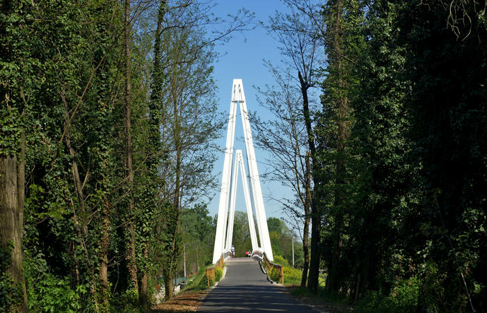 ponte ciclo-pedonale sul fiume Brenta lungo la Treviso-Ostiglia tra Pieve di Curtarolo e Campo San Martino (Padova)