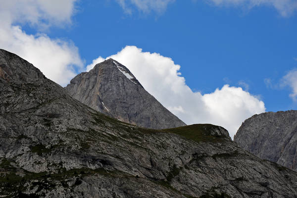 lago di Fedaia e ghiacciaio della Marmolada