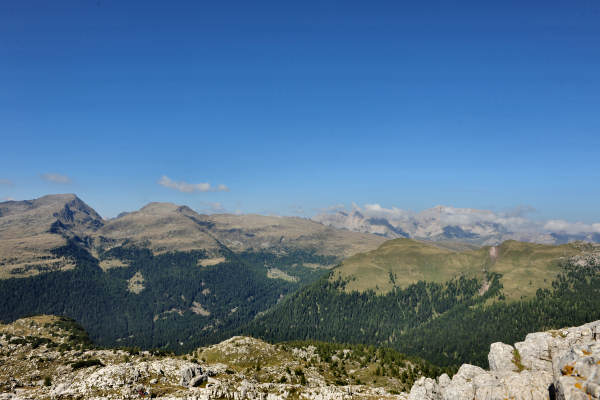 Trekking del Cristo Pensante, passo Rolle