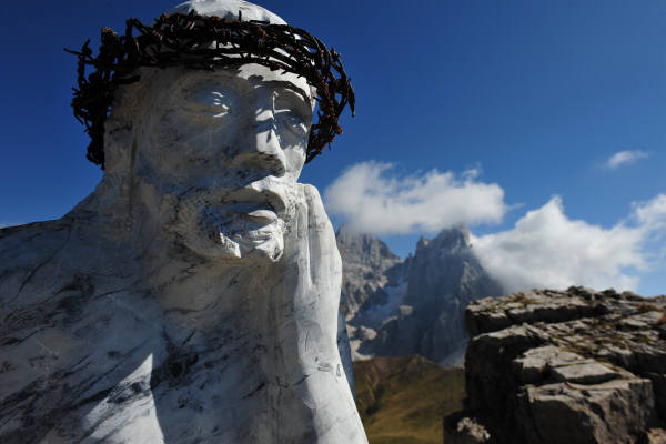 Trekking del Cristo Pensante, passo Rolle