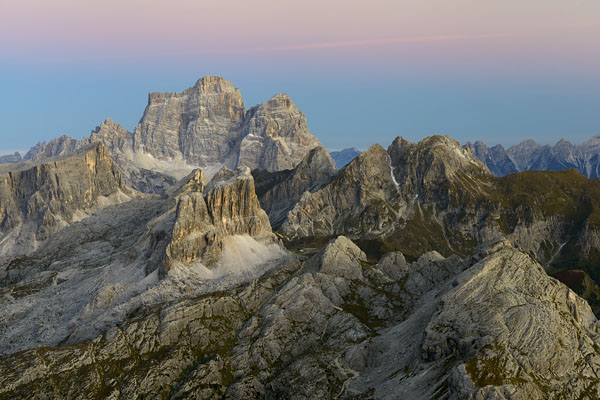 foto alba tramonto nelle Dolomiti dal Lagazuoi Piccolo