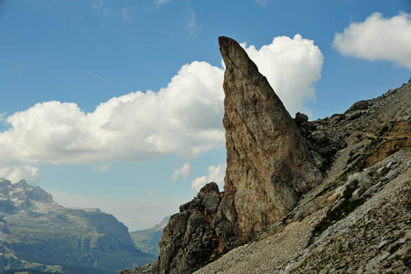 giro dei SetSass con salita a Cima SetSas, passo Valparola rifugio Pralongia