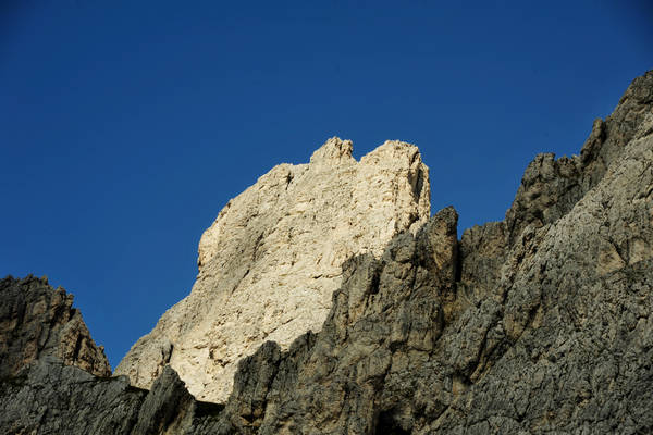 giro dei SetSass con salita a Cima SetSas, passo Valparola rifugio Pralongia