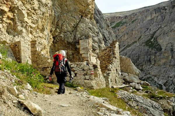 Falzarego Lagazuoi Fanis Travenanzes Col dei Bos Tofane