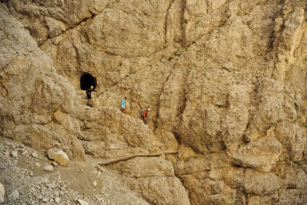 Falzarego Lagazuoi Fanis Travenanzes Col dei Bos Tofane