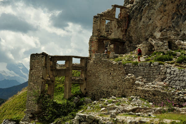 Falzarego Lagazuoi Fanis Travenanzes Col dei Bos Tofane