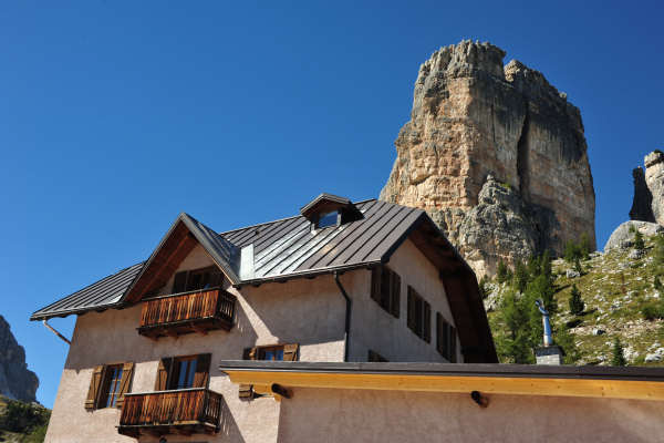 escursuibe Falzarego, Averau, Nuvolau, Cinque Torri