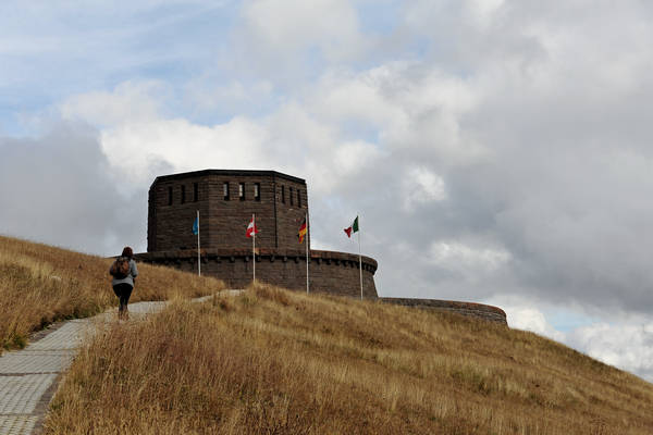 Dolomiti, passo Pordoi, Sacrario Militare Germanico del Pordoi