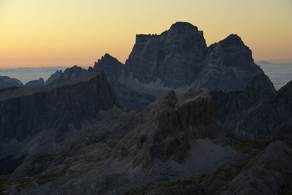 foto alba tramonto nelle Dolomiti dal Lagazuoi Piccolo