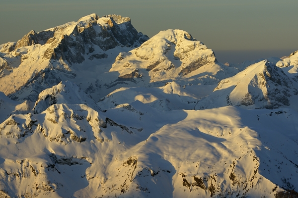 tramonto, notte e alba invernali dal Lagazuoi Piccolo verso le Dolomiti Ampezzane