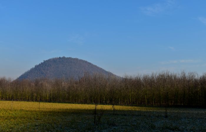 Colli Euganei - escursione lungo il Sentiero del Giubileo, dalla Abbazia di Praglia al monte Lonzina Boscalbo e chiesa di Tramonte