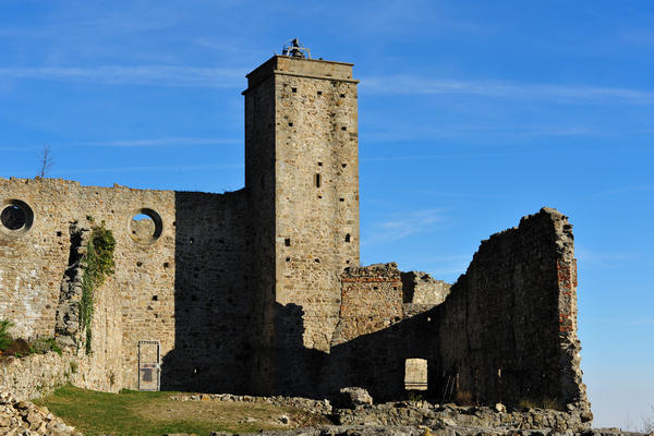 ruderi ex monastero Olivetani sul Monte Venda nei Colli Euganei