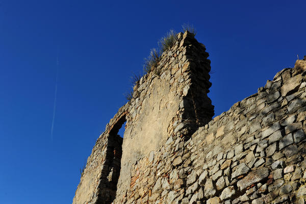 ruderi ex monastero Olivetani sul Monte Venda nei Colli Euganei