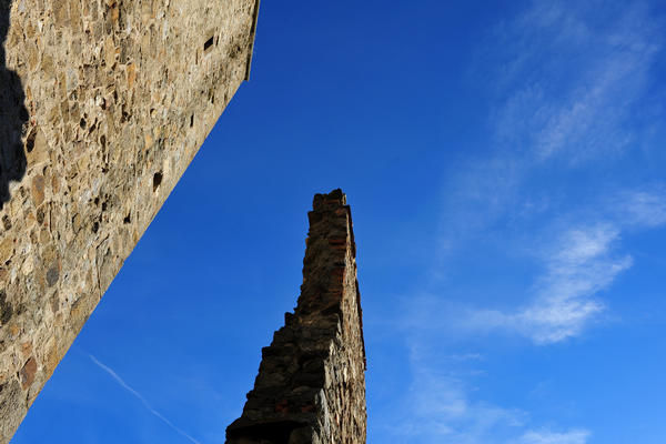 ruderi ex monastero Olivetani sul Monte Venda nei Colli Euganei