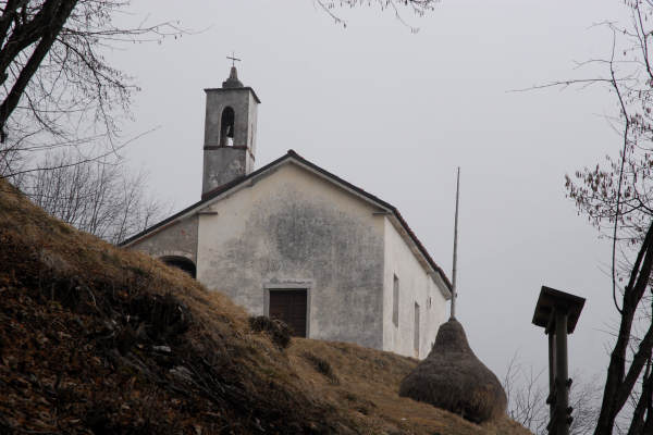 Cergnai Campel, chiesetta di San Mauro in Monte di Val Scura