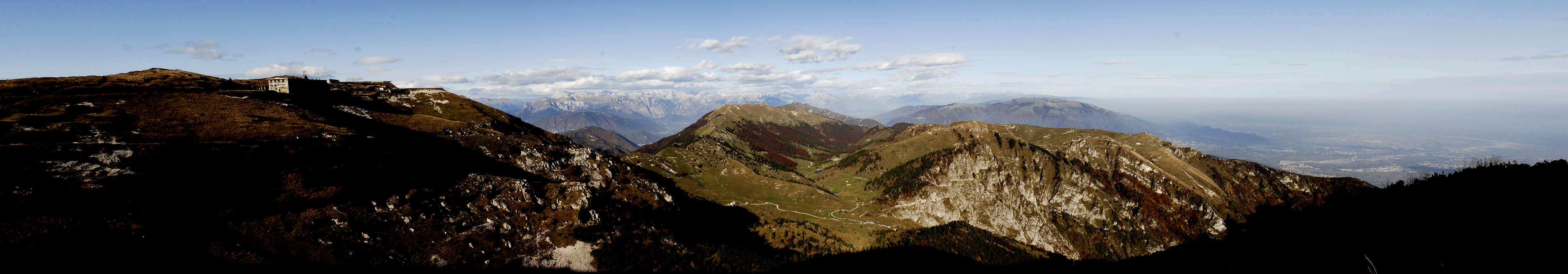 Monte Grappa, cima Grappa e pianura veneta - fotografia panoramica