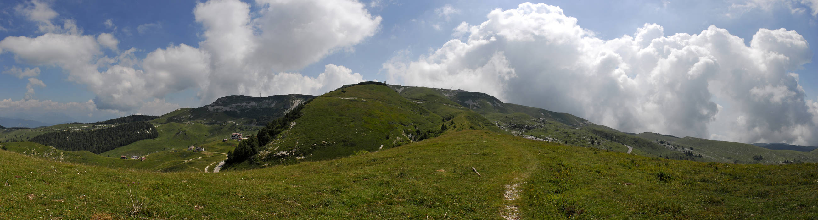 Monte Grappa, dorsale ovest monte Asolone, fotografia panoramica