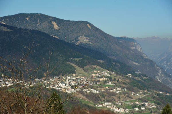 Cismon del Grappa, Val Goccia Cesilla, Col dei Prai