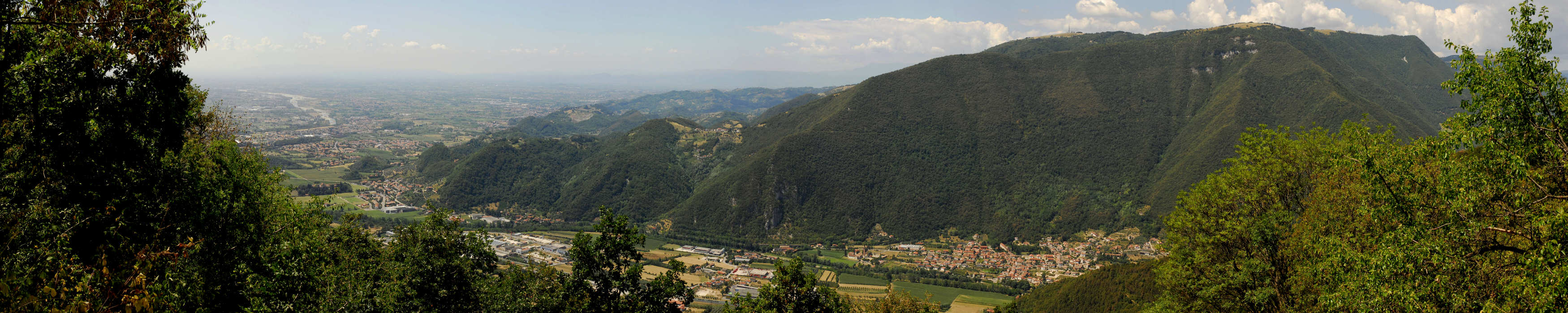 Monte Grappa, loc. Costalunga di Romano d'Ezzelino - fotografia panoramica