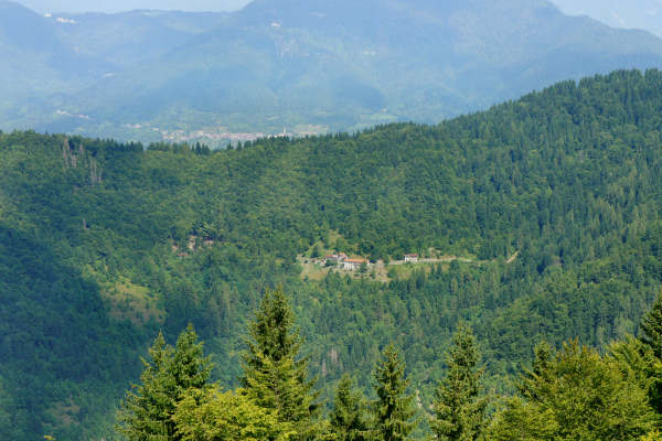 Val di Carazzagno a Rocca d'Arsié