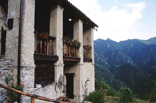 Col dei Bof, Chiesa Nuova San Luigi, Seren del Grappa