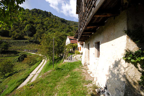 Col dei Bof, Chiesa Nuova San Luigi, Seren del Grappa, Feltre