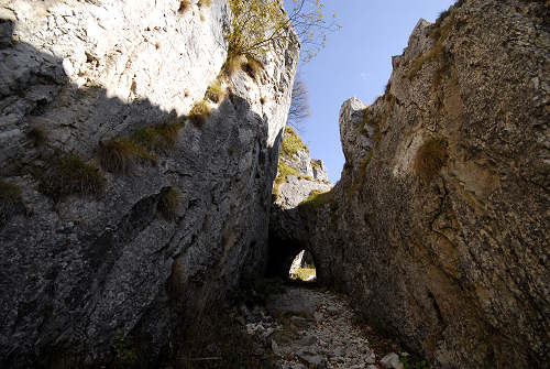 mulattiera del Boccaor, Archeson, Meatte, Val delle Mure, Valle San Liberale - Monte Grappa