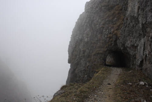 mulattiera del Boccaor, Archeson, Meatte, Val delle Mure, Valle San Liberale - Monte Grappa