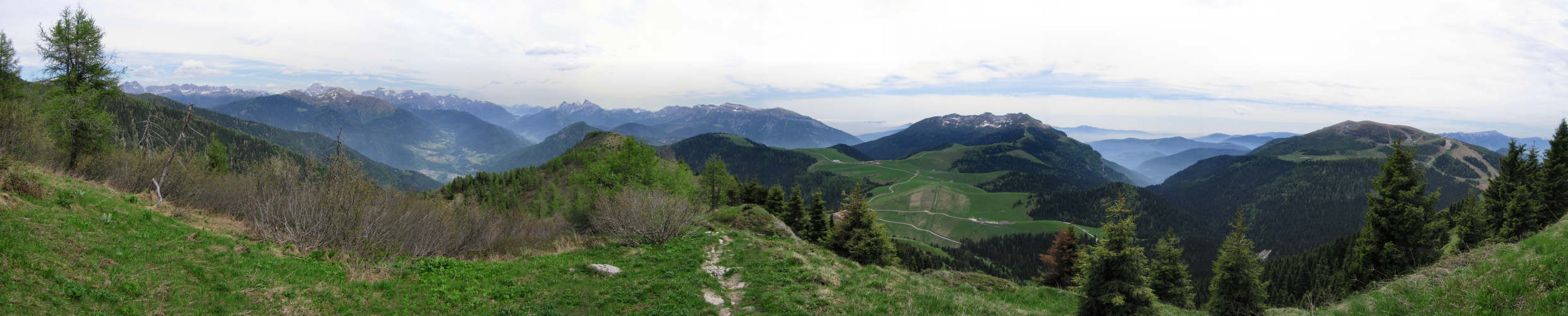 Pale San Martino dal Sentiero dei Fiori al passo di Brocon, Lagorai