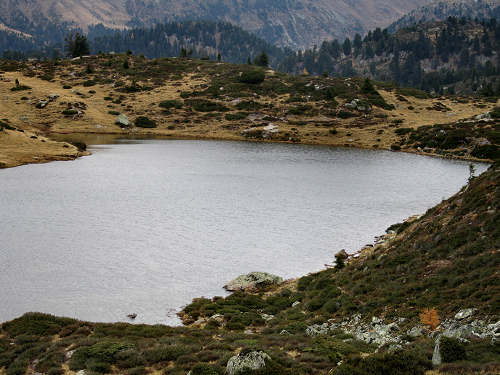 Lago delle Buse in alta Val Cadino al Manghen, Fiemme Lagorai