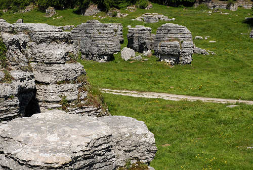 Valle delle Sfingi, Camposilvano, Velo Veronese, Parco Naturale Regionale dei monti Lessini