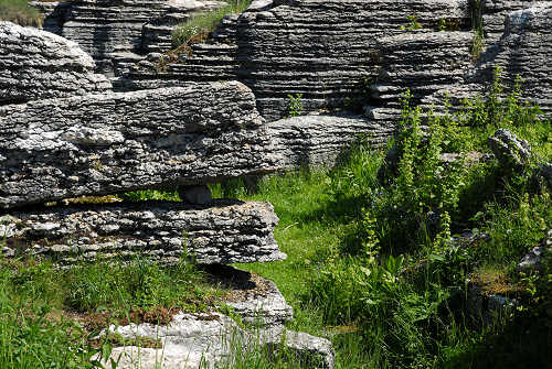 Valle delle Sfingi, Camposilvano, Velo Veronese, Parco Naturale Regionale dei monti Lessini