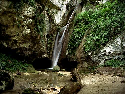 Parco Cascate di Molina