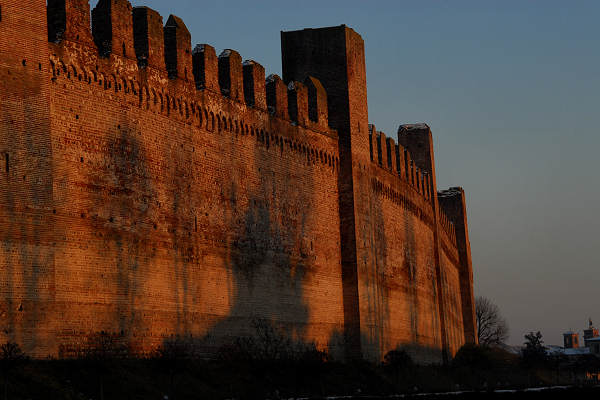 Tramonto invernale sulle Mura Medioevali di Cittadella